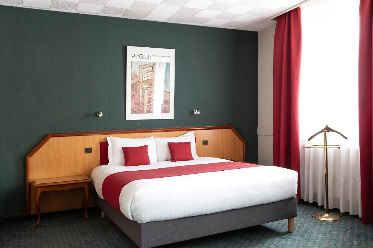 ***  Hotel De La Paix Lille France